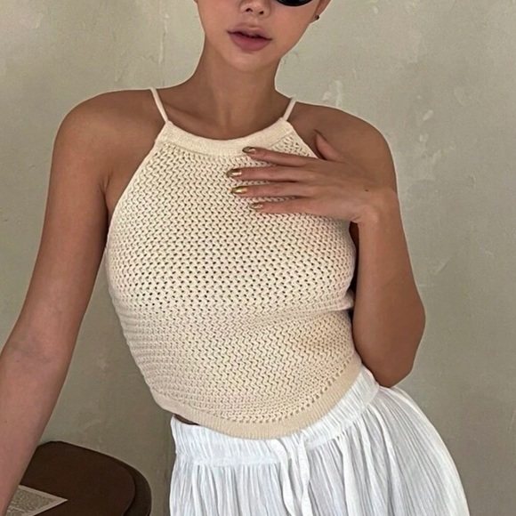 Crochet Knit halter tie back Top - Picture 3 of 7